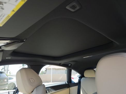 New 2026 BMW i4 eDrive40 w/ Parking Assistance Package RWD image 9