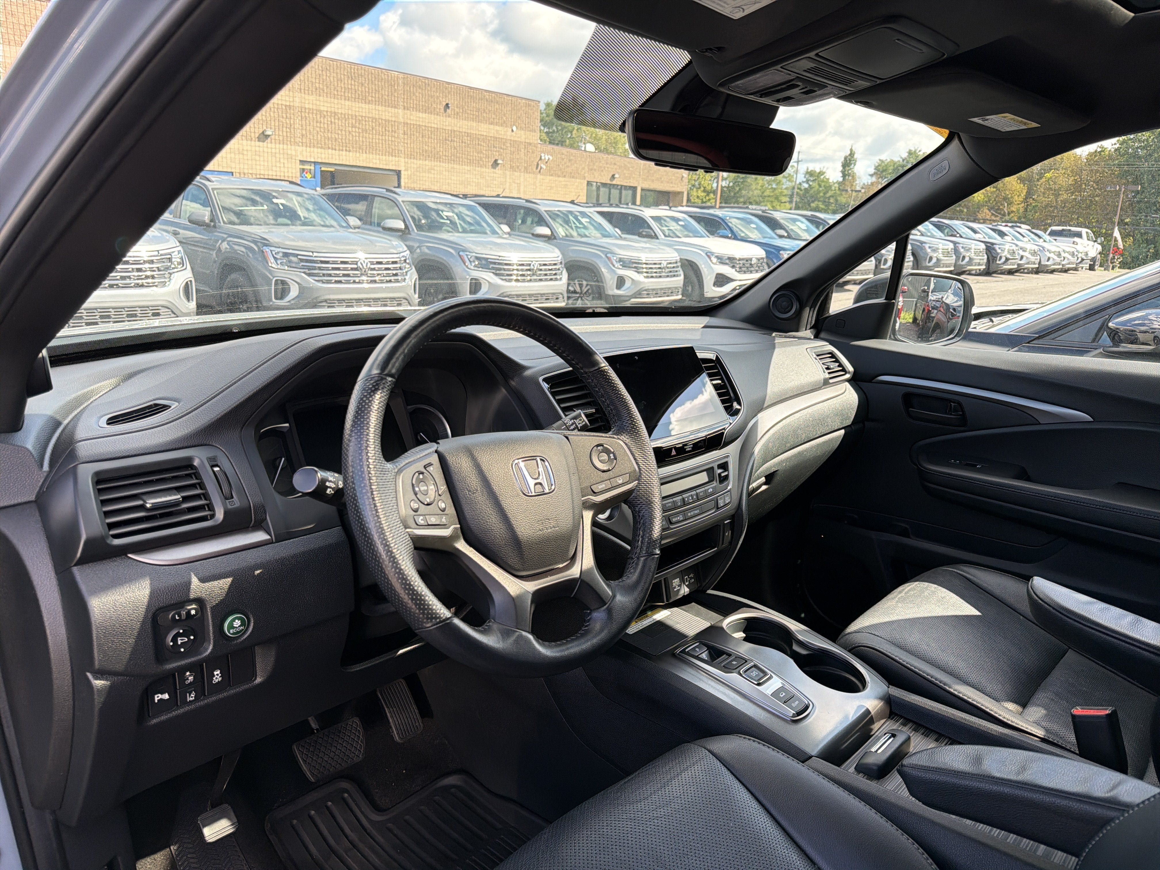 Used 2023 Honda Passport EX-L image 8