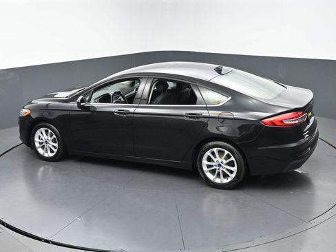 Used 2020 Ford Fusion SE FWD image 40