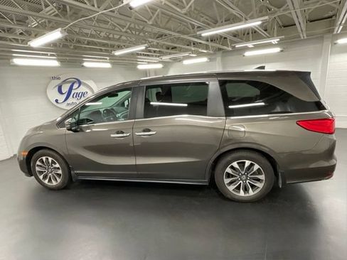 Used 2022 Honda Odyssey EX-L image 2