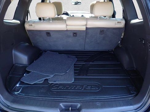 Used 2011 Hyundai Santa Fe Limited w/ Navigation Pkg 4 AWD/4WD image 8