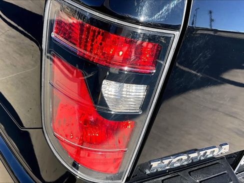 Used 2014 Honda Ridgeline SE image 28