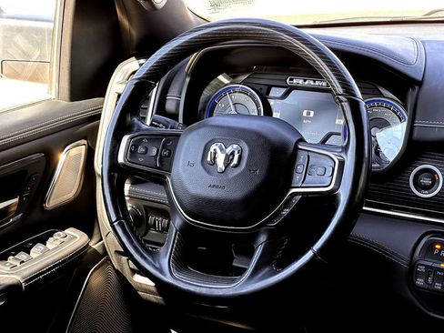 Used 2020 RAM 1500 Limited image 31