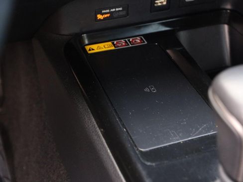 Certified 2025 Toyota Camry SE FWD image 19