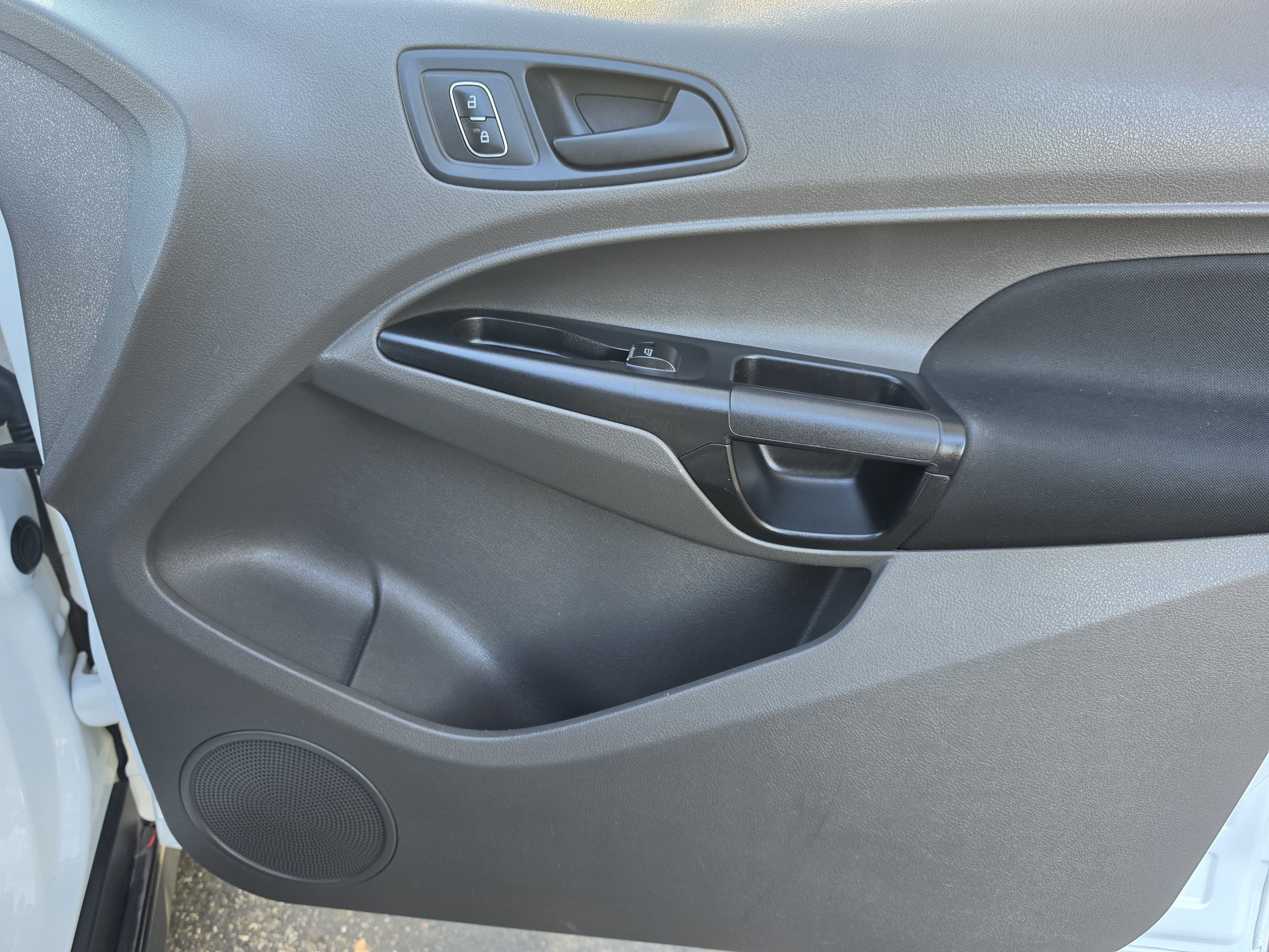 Used 2021 Ford Transit Connect XL FWD image 17