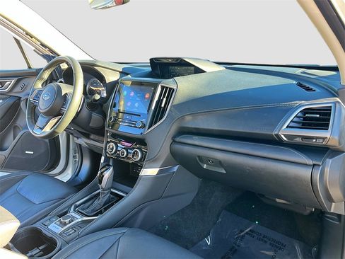 Used 2023 Subaru Forester Touring image 31