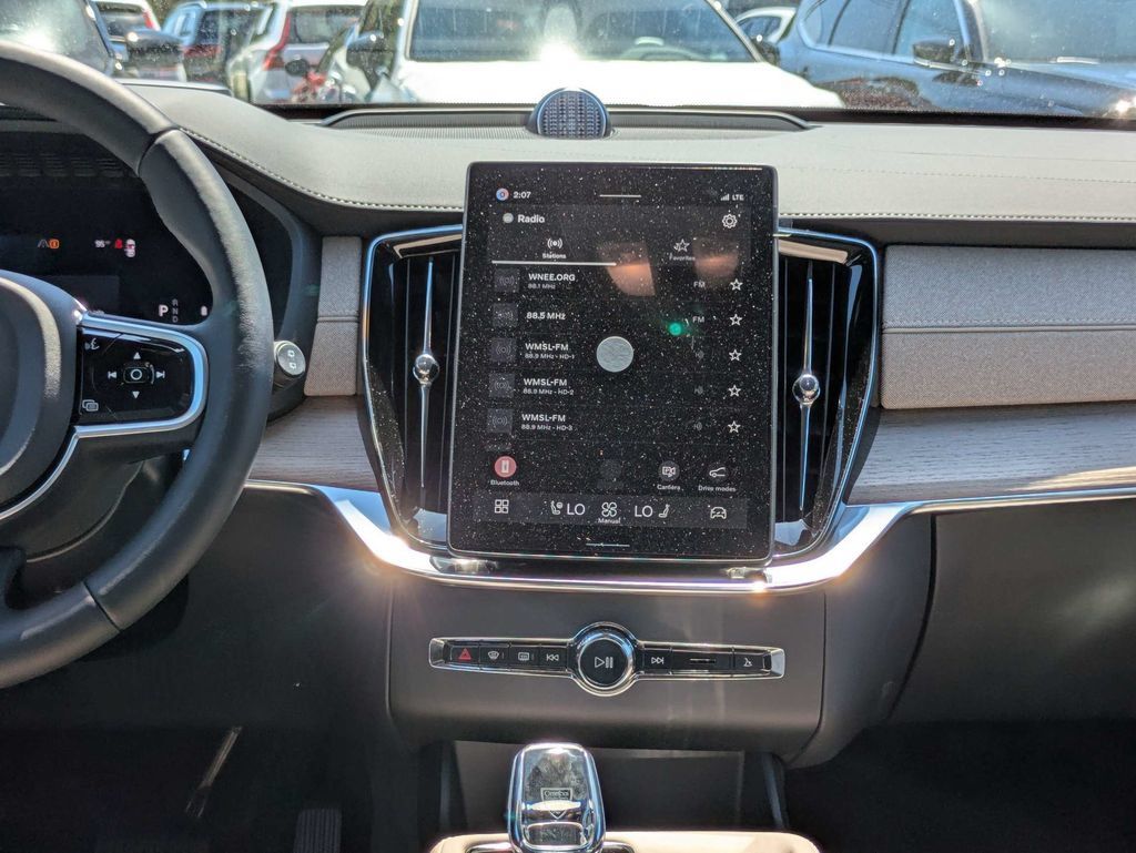 New 2026 Volvo XC90 B5 Ultra w/ Protection Package Premier AWD/4WD image 20