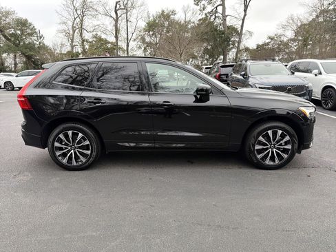 Certified 2025 Volvo XC60 B5 Plus image 11