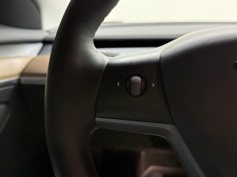 Used 2023 Tesla Model 3 Long Range AWD/4WD image 28