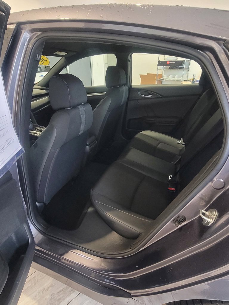 Used 2019 Honda Civic Sport image 18