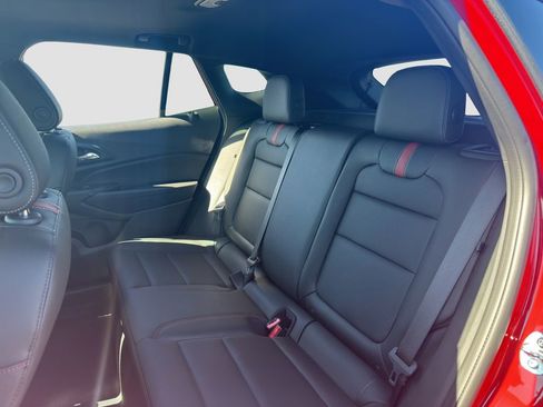 New 2026 Chevrolet Trax RS w/ Sunroof Package FWD image 13