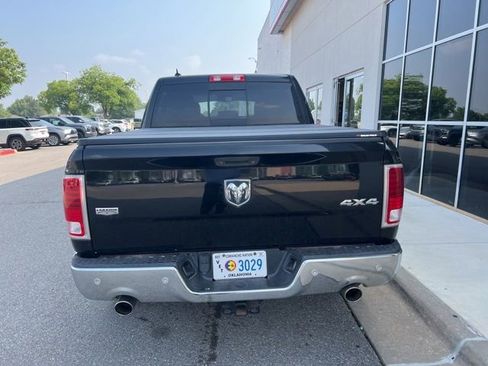 Used 2015 RAM 1500 Laramie w/ Convenience Group AWD/4WD image 3
