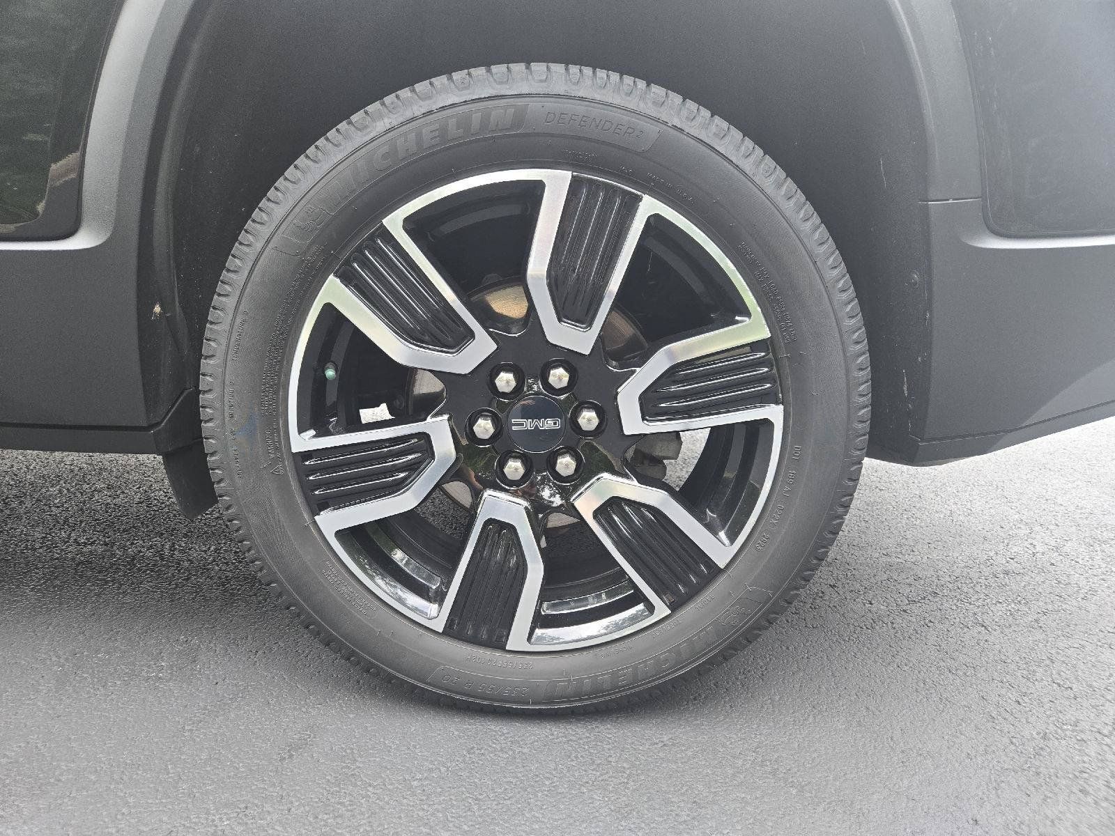 Used 2019 GMC Acadia SLT w/ Black Edition AWD/4WD image 11