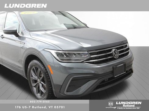 Used 2022 Volkswagen Tiguan SE AWD/4WD image 50