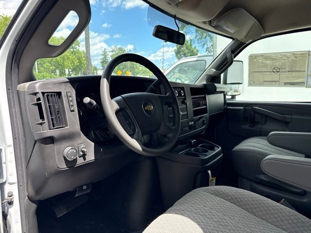 New 2025 Chevrolet Express 3500 w/ Power Convenience Package RWD image 16