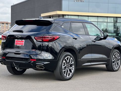 Used 2025 Chevrolet Blazer RS image 4
