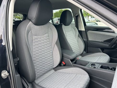 New 2026 Volkswagen Tiguan S image 43