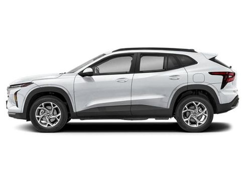 Used 2024 Chevrolet Trax LS w/ LS Convenience Package FWD image 32