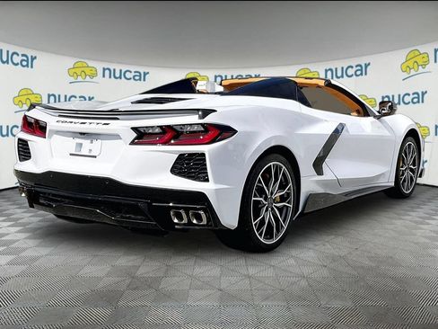 Used 2024 Chevrolet Corvette Stingray Premium Conv w/ Stealth Interior Trim Package RWD image 6