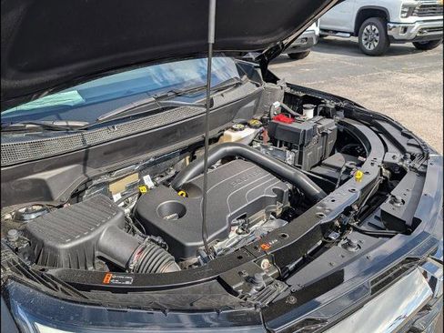 New 2026 Chevrolet Equinox ACTIV w/ Convenience Package III FWD image 20