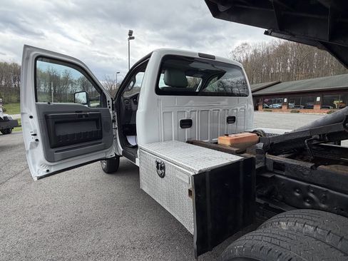 Used 2015 Ford F350 XL w/ Power Equipment Group image 11