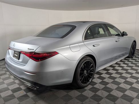 Used 2025 Mercedes-Benz S 580 4MATIC Sedan image 7