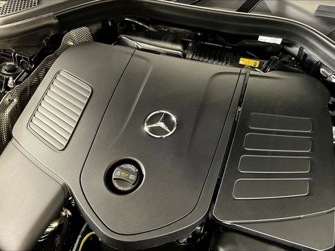 Certified 2026 Mercedes-Benz GLC 300 4MATIC image 31