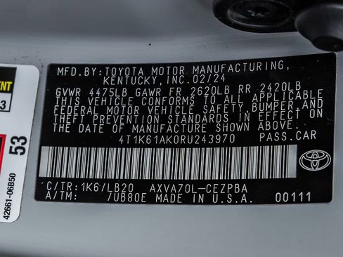 Used 2024 Toyota Camry XSE FWD image 30