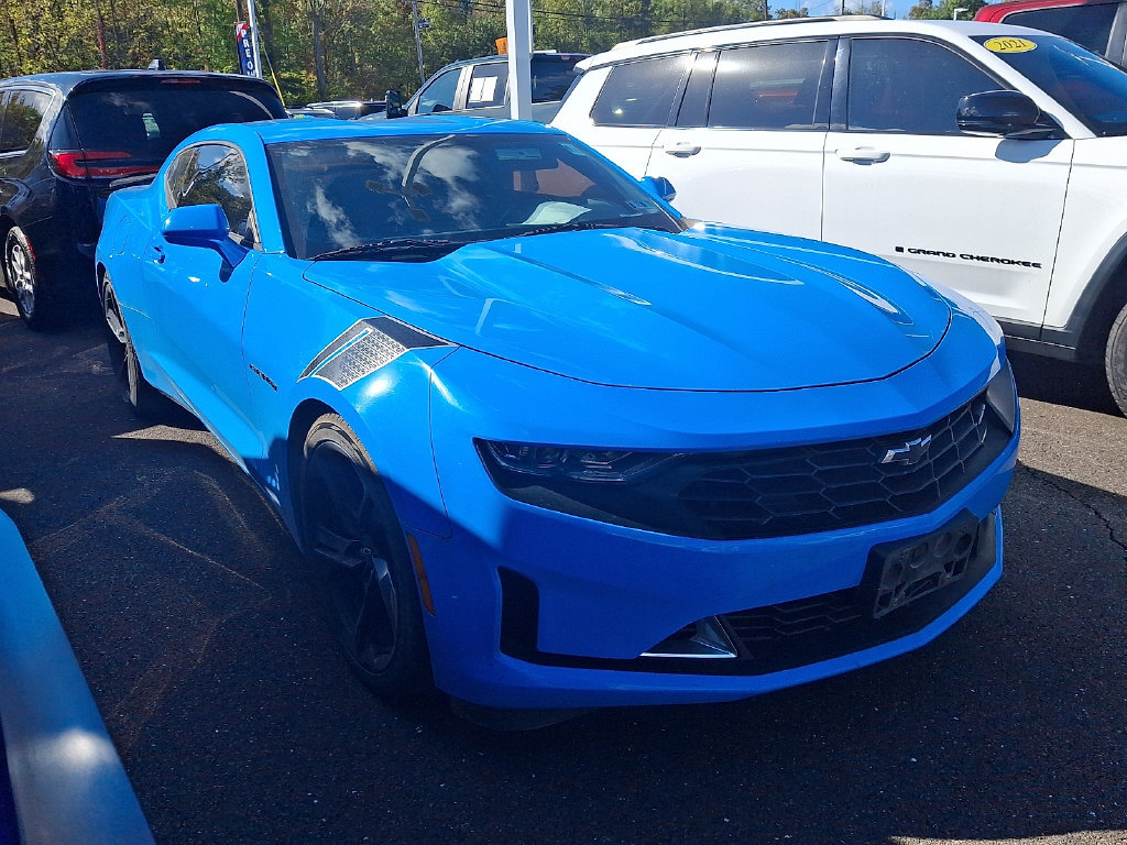 Used 2022 Chevrolet Camaro LT w/ RS Package RWD image 4