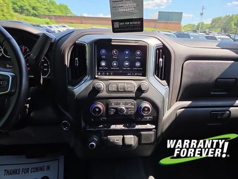 Used 2022 Chevrolet Silverado 1500 RST AWD/4WD image 11