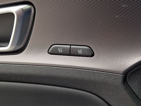 Certified 2024 Kia Sportage SX FWD image 28