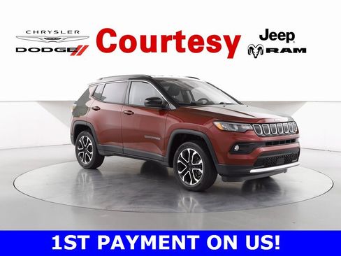 Certified 2022 Jeep Compass Limited image 1