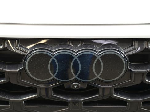 New 2026 Audi Q3 quattro 2.0T image 16