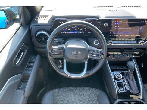 Used 2024 Chevrolet Colorado Z71 w/ Z71 Convenience Package 2 image 15