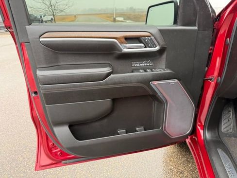 Used 2023 Chevrolet Silverado 1500 High Country w/ Technology Package image 29