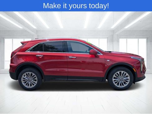 Used 2024 Cadillac XT4 Premium Luxury AWD/4WD image 2