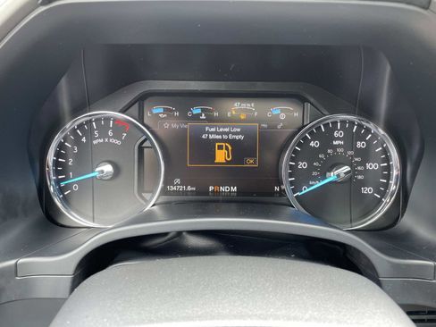Used 2018 Ford Expedition XLT w/ Equipment Group 202A RWD image 25