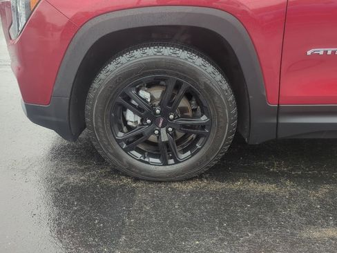 Certified 2024 GMC Terrain AT4 w/ Infotainment Package II AWD/4WD image 17