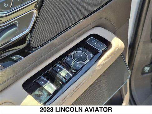 Certified 2023 Lincoln Aviator Reserve w/ Elements Package Plus RWD image 11