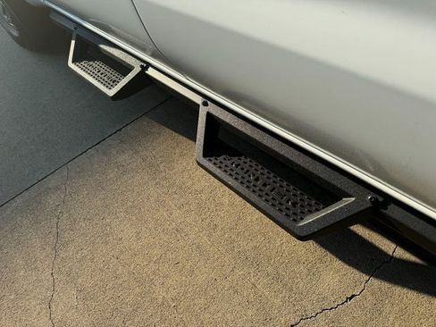 New 2025 Nissan Frontier PRO-4X image 5