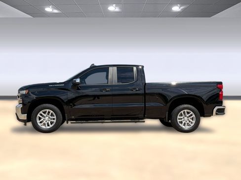 Used 2019 Chevrolet Silverado 1500 LT w/ All-Star Edition RWD image 2