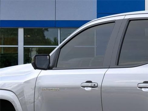 New 2026 Chevrolet Colorado Z71 w/ Technology Package AWD/4WD image 12