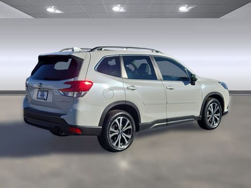 Certified 2023 Subaru Forester Limited w/ Popular Package #2 image 8