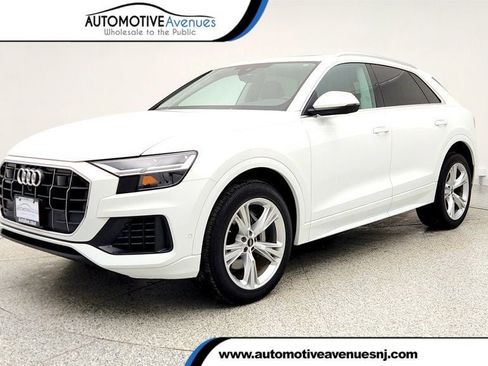 Used 2022 Audi Q8 Premium Plus w/ Premium Plus Package image 1