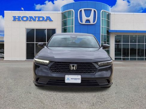 Used 2025 Honda Accord Sport image 8