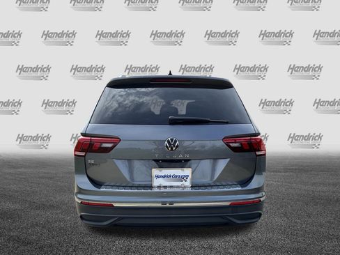 Used 2022 Volkswagen Tiguan SE FWD image 8