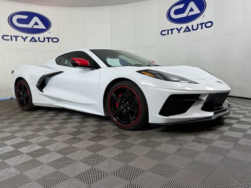 Used 2023 Chevrolet Corvette Stingray Preferred Cpe w/ Battery Protection Package image 1