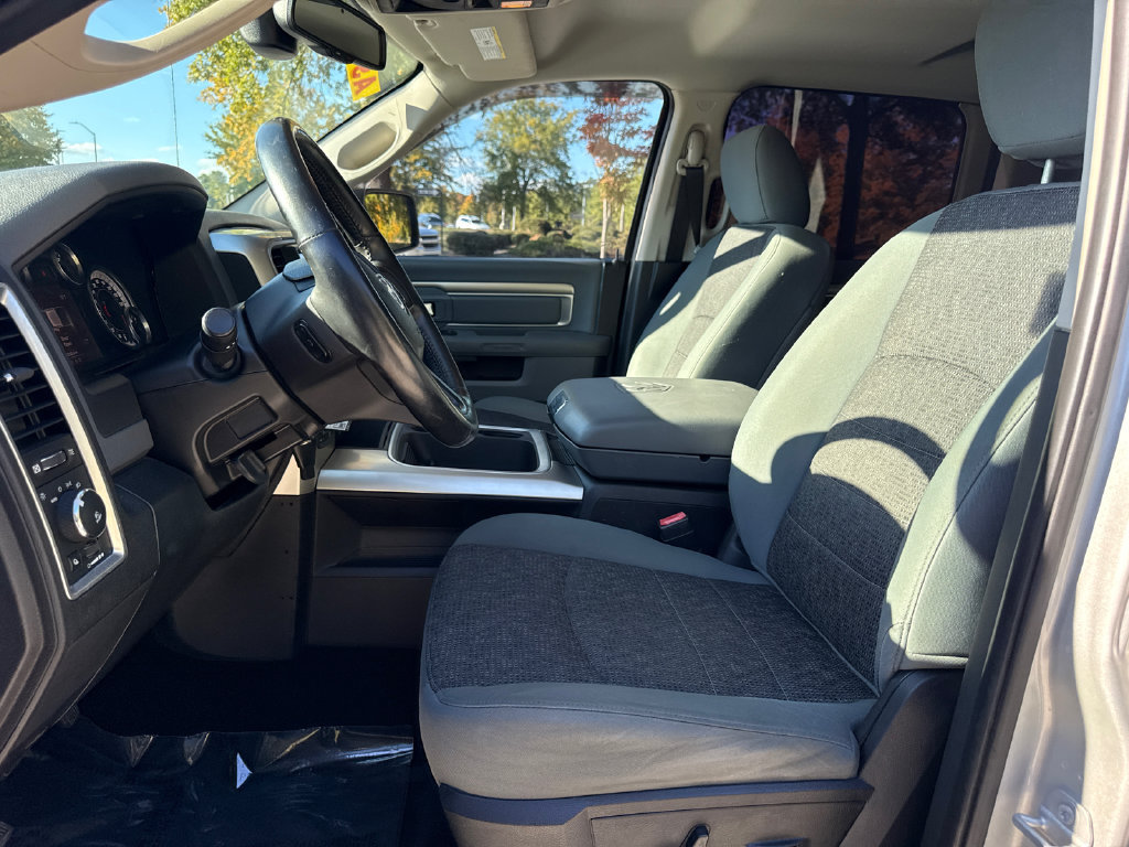 Used 2015 RAM 1500 Big Horn AWD/4WD image 12