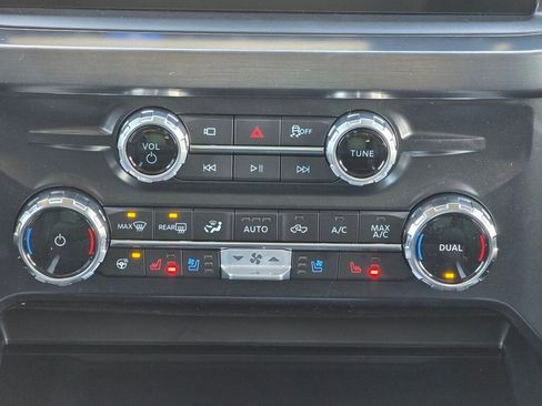 New 2025 Ford F350 Lariat w/ Lariat Ultimate Package image 14