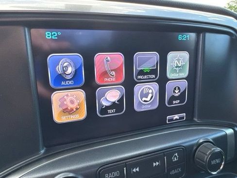 Used 2017 Chevrolet Silverado 1500 LT w/ LT Convenience Package AWD/4WD image 13